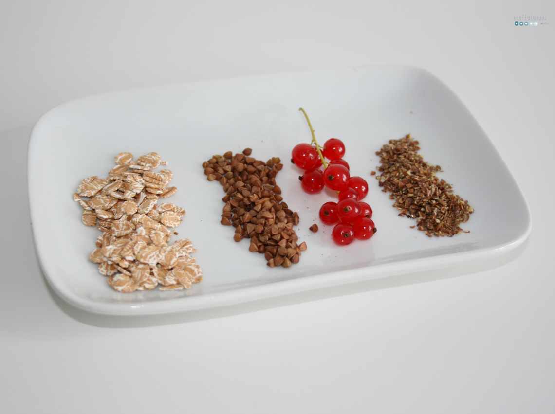 red currant breakfast bake ingredients
