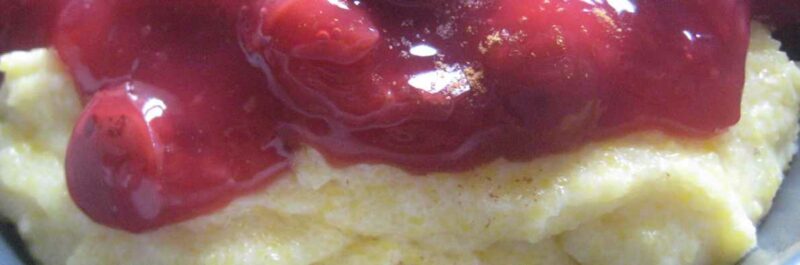 semolina with hot cherries