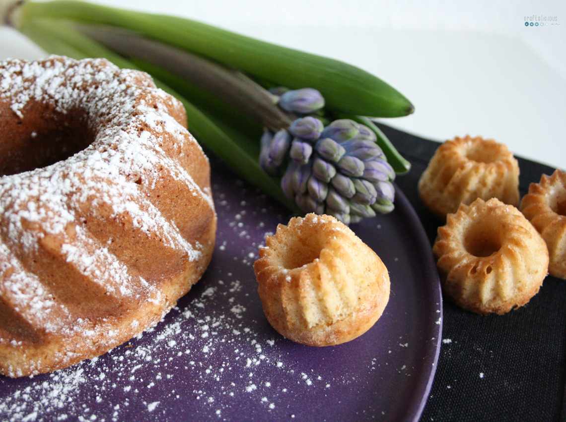 Kermakakku - Fisnish Sour Cream Cake