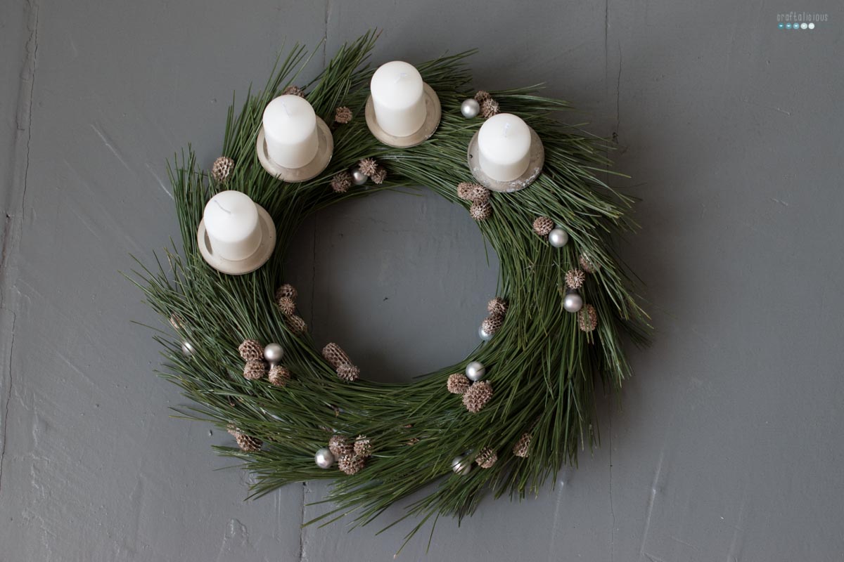 pine needle advent wreath | adventskrank aus nadeln