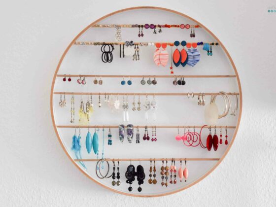 craftaliciousme seeking creative life DIY jewelry display