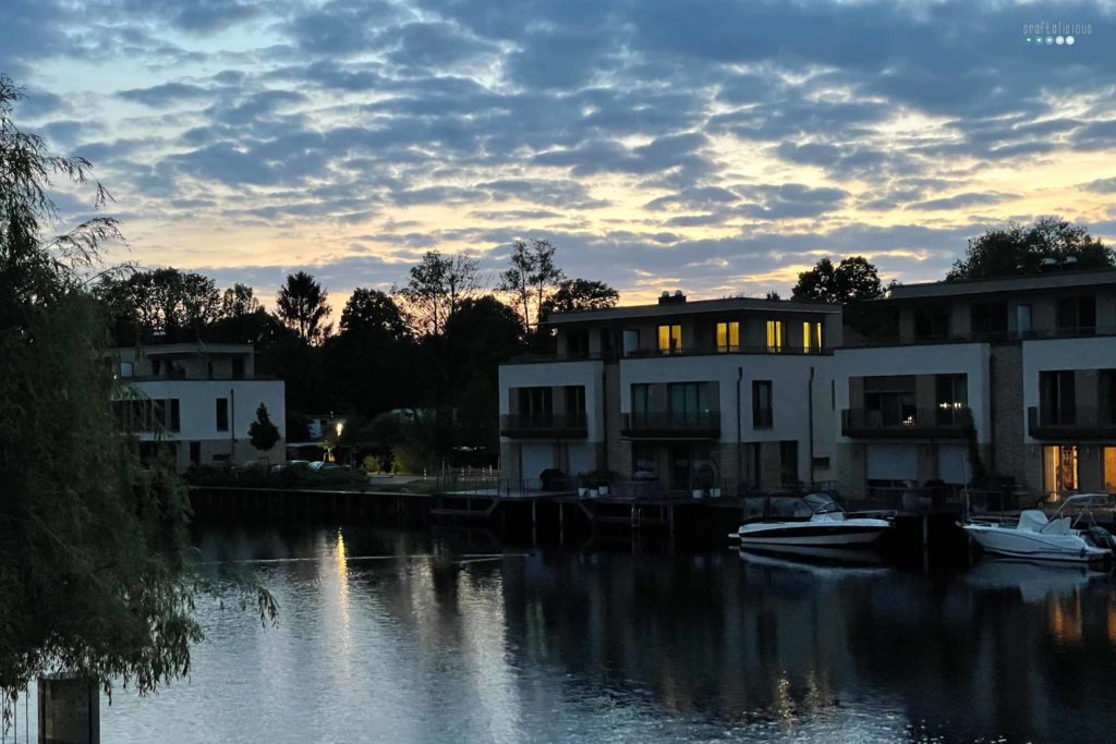 new home sunset view at Tegeler See