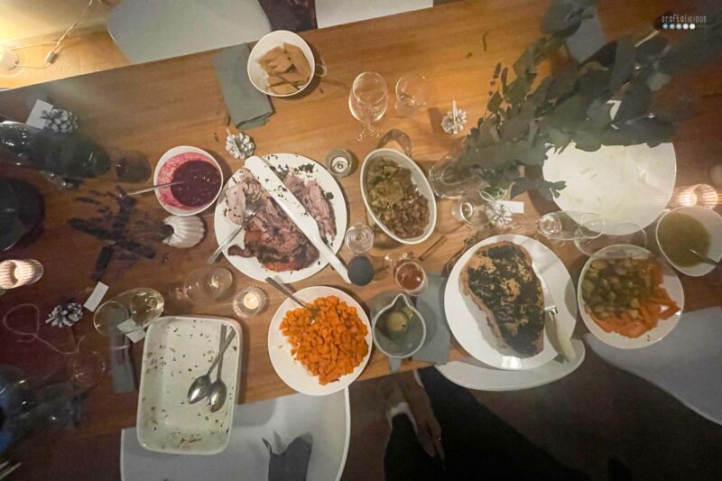hosting friendsgiving