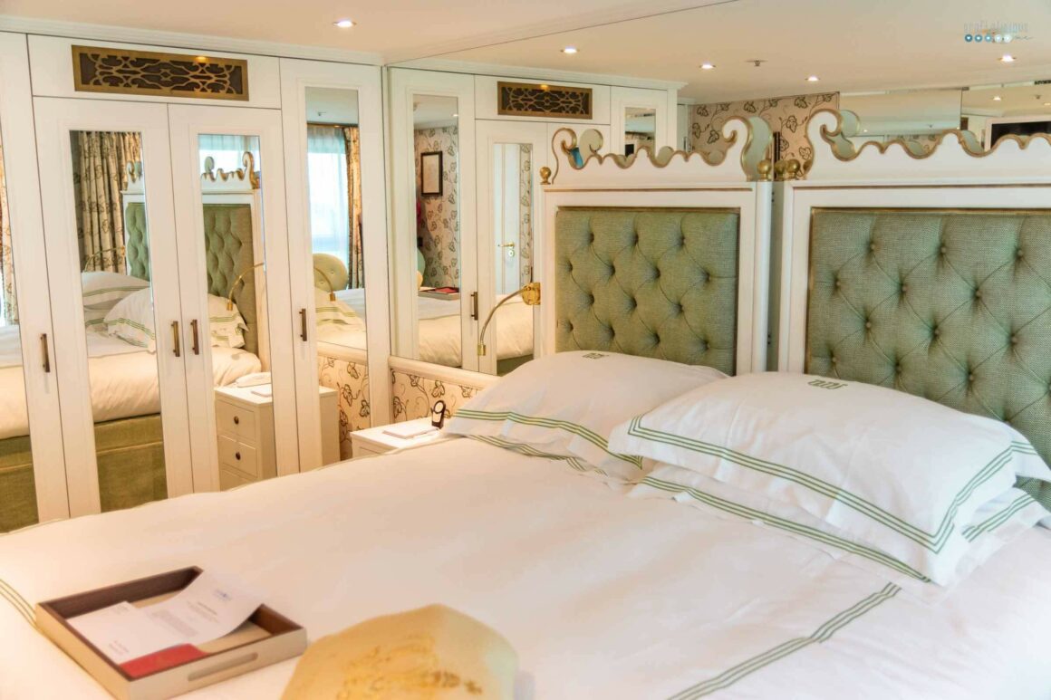 river cruise southern france uniworld_stateroom