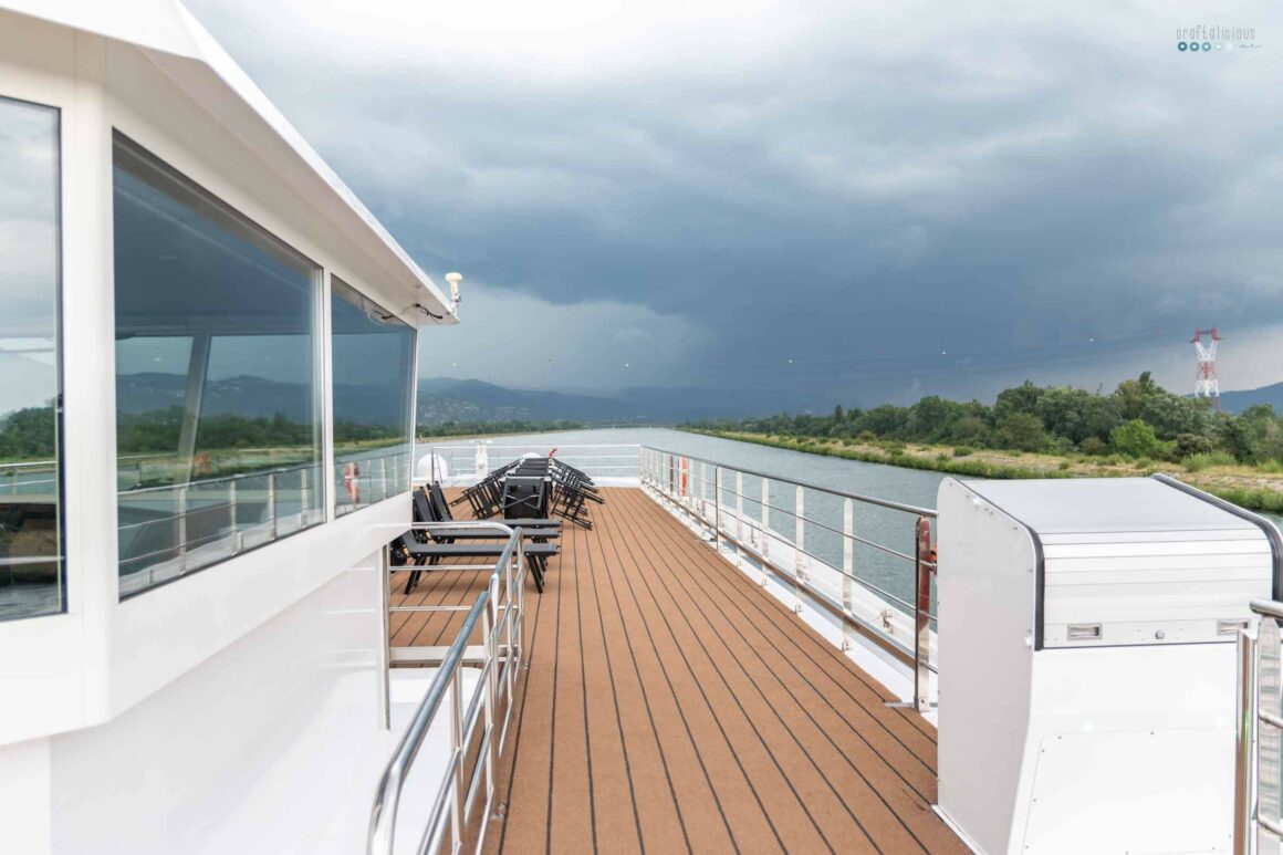 river cruise southern france uniworld_storm