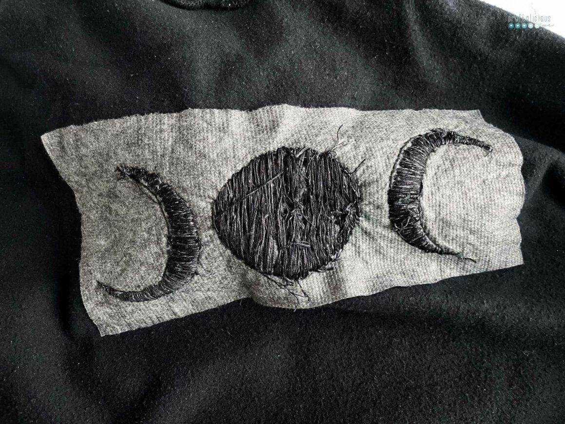 a magic hoodie_back