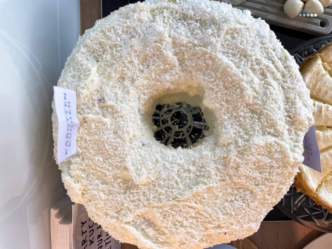 white summer party carrot cake