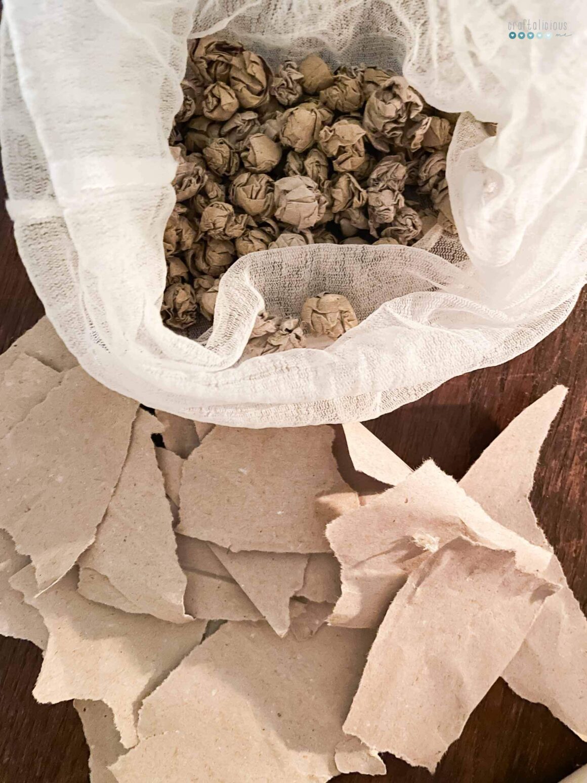 paper ball wreath_balls