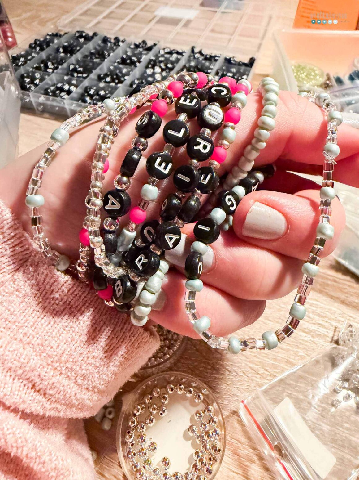 word of the year bracelet bunch